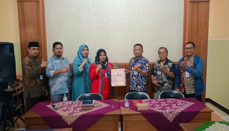 Studi Tiru Pengembagnan Usaha Tambak Garam